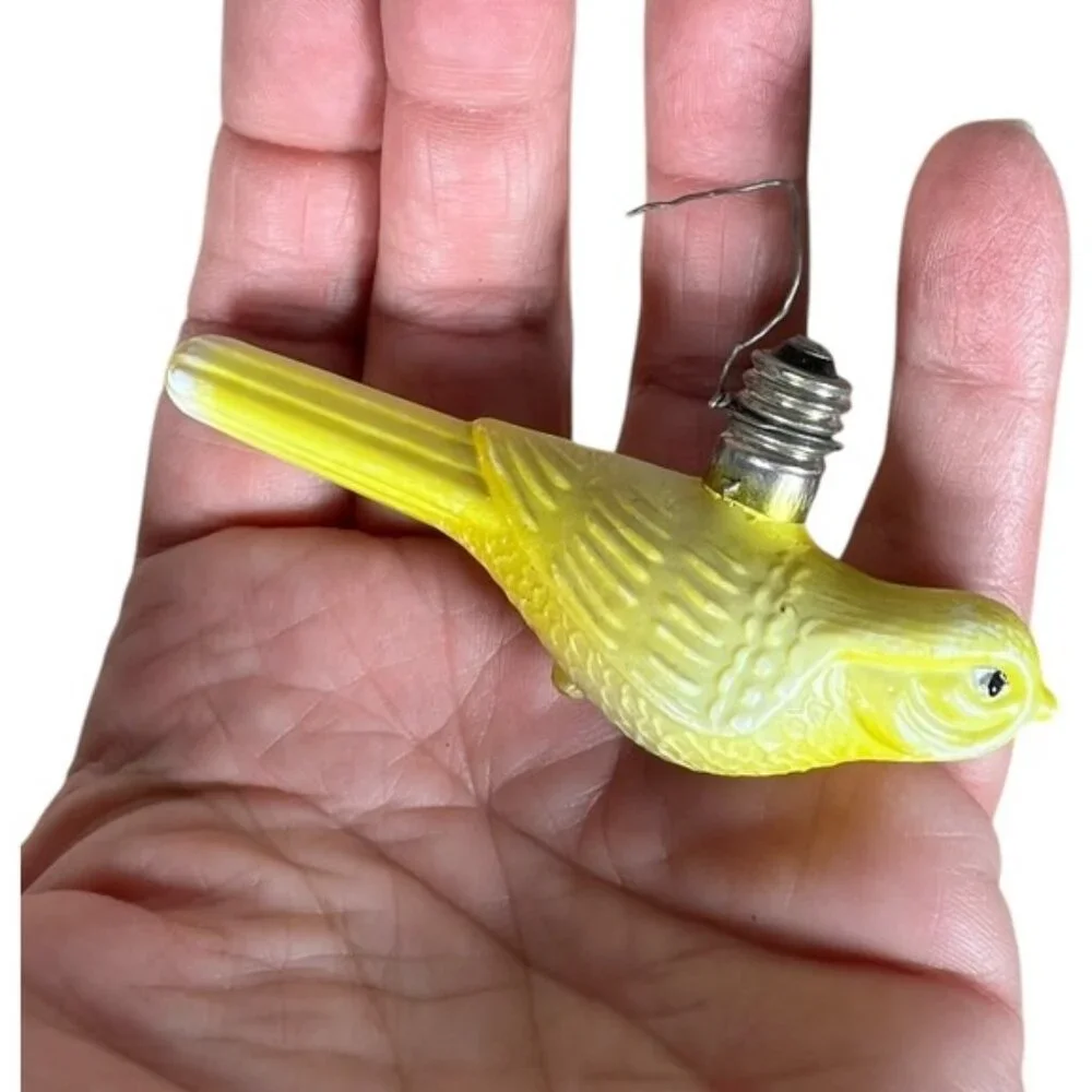 Vintage Bird Light Bulb‎